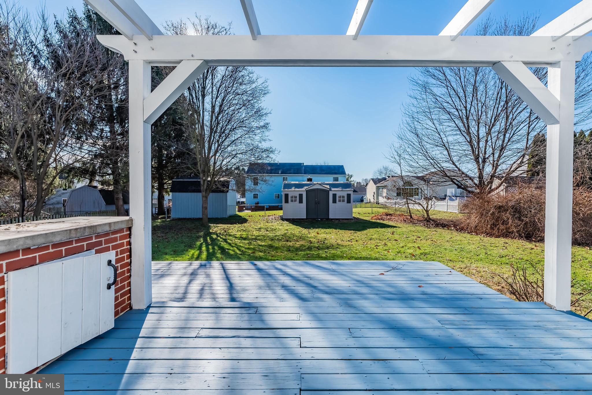 12 Briarwood Ct
