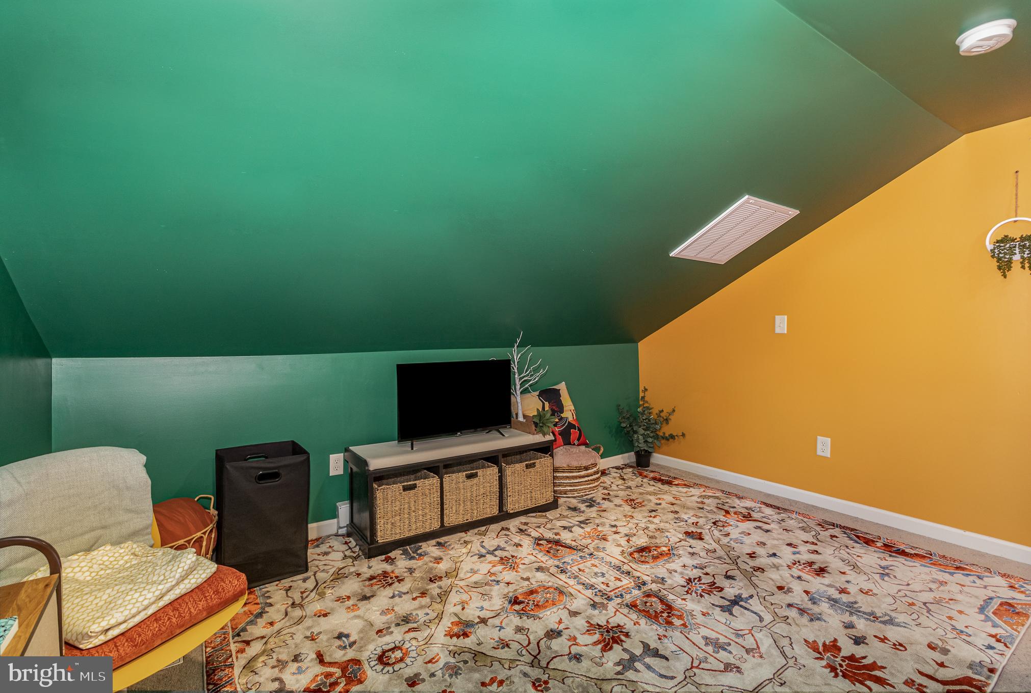 611 Herman Ave