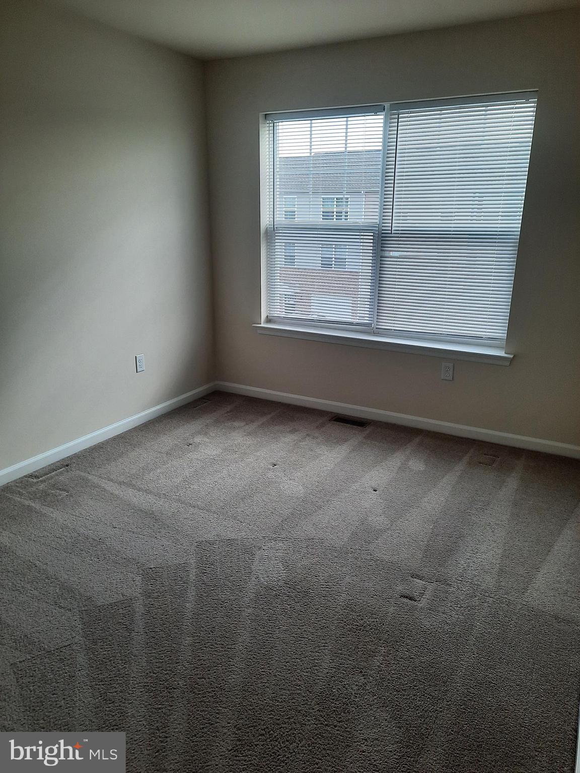 942 Admiral's Quay Drive