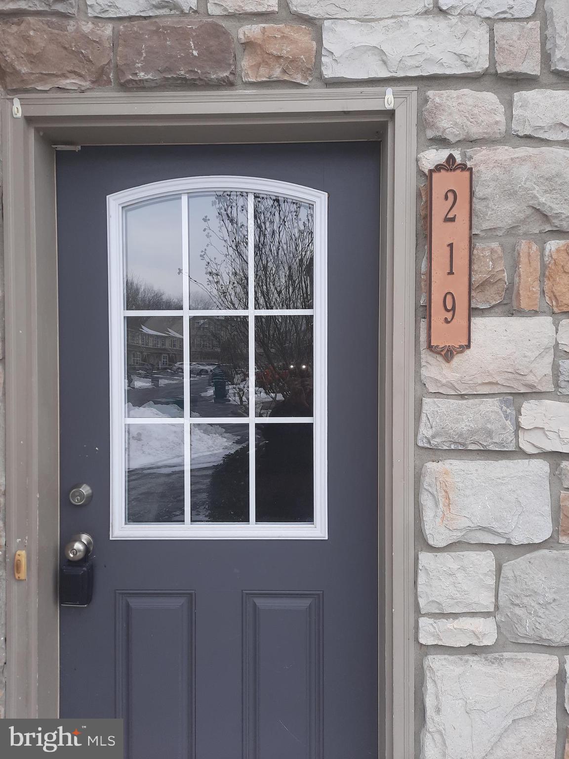 219 Antilles Court