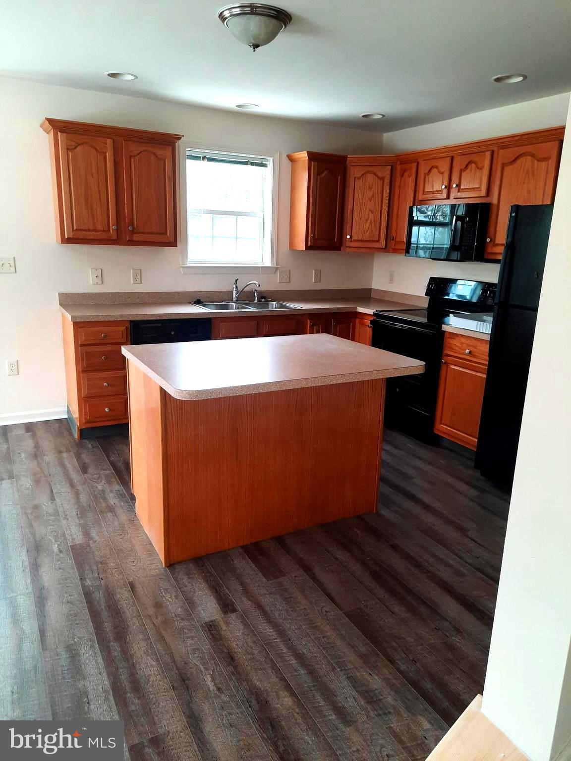 219 Antilles Court