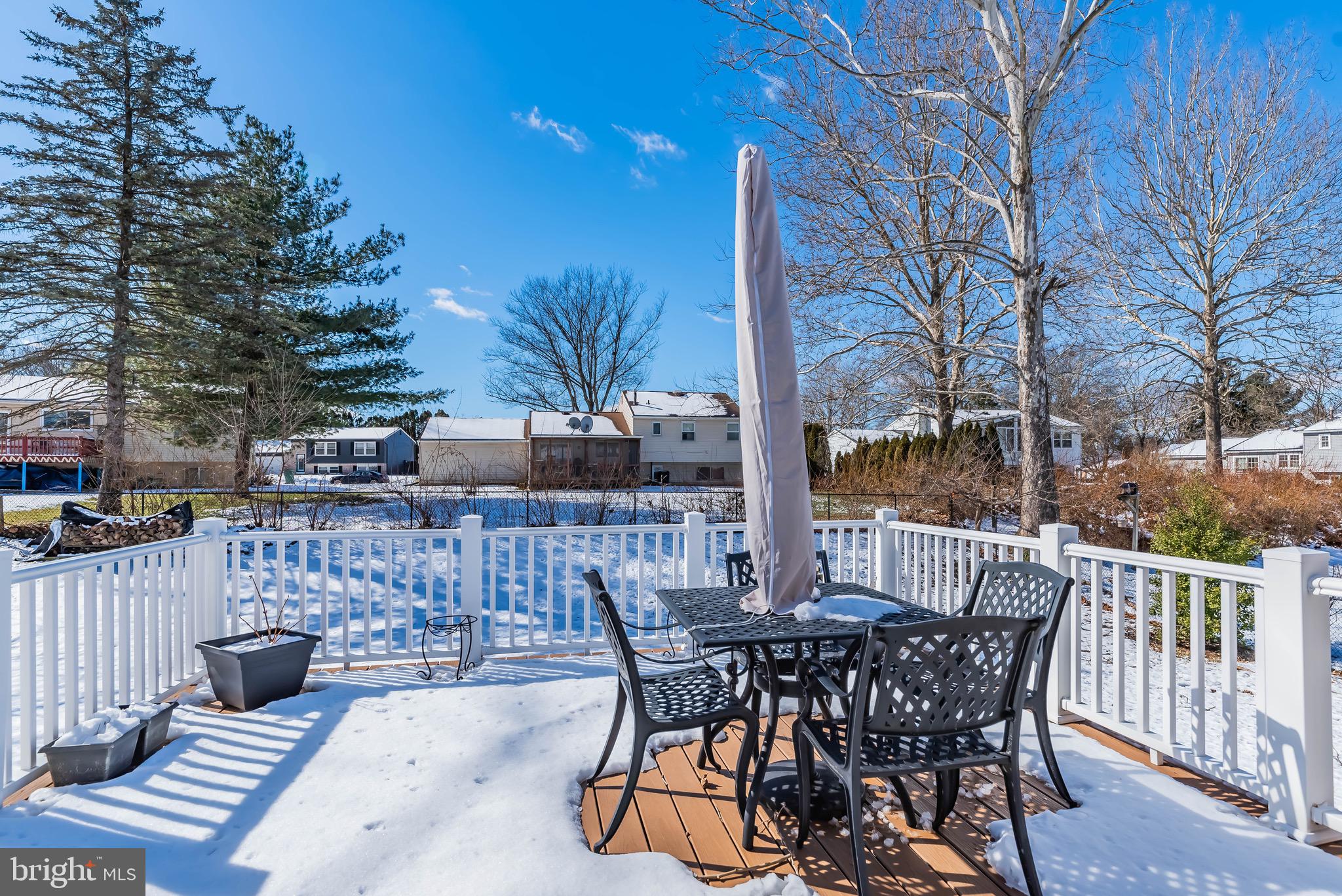 3 Briarwood Ct