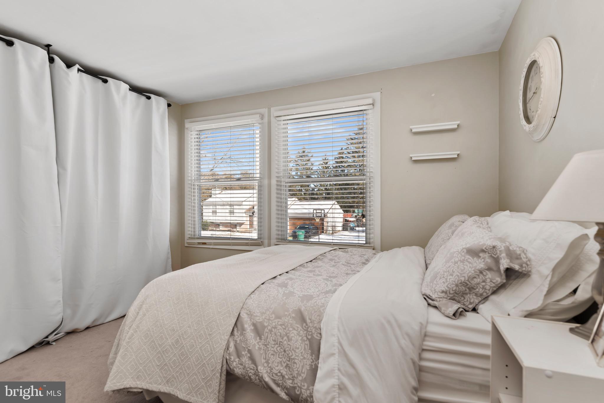 3 Briarwood Ct