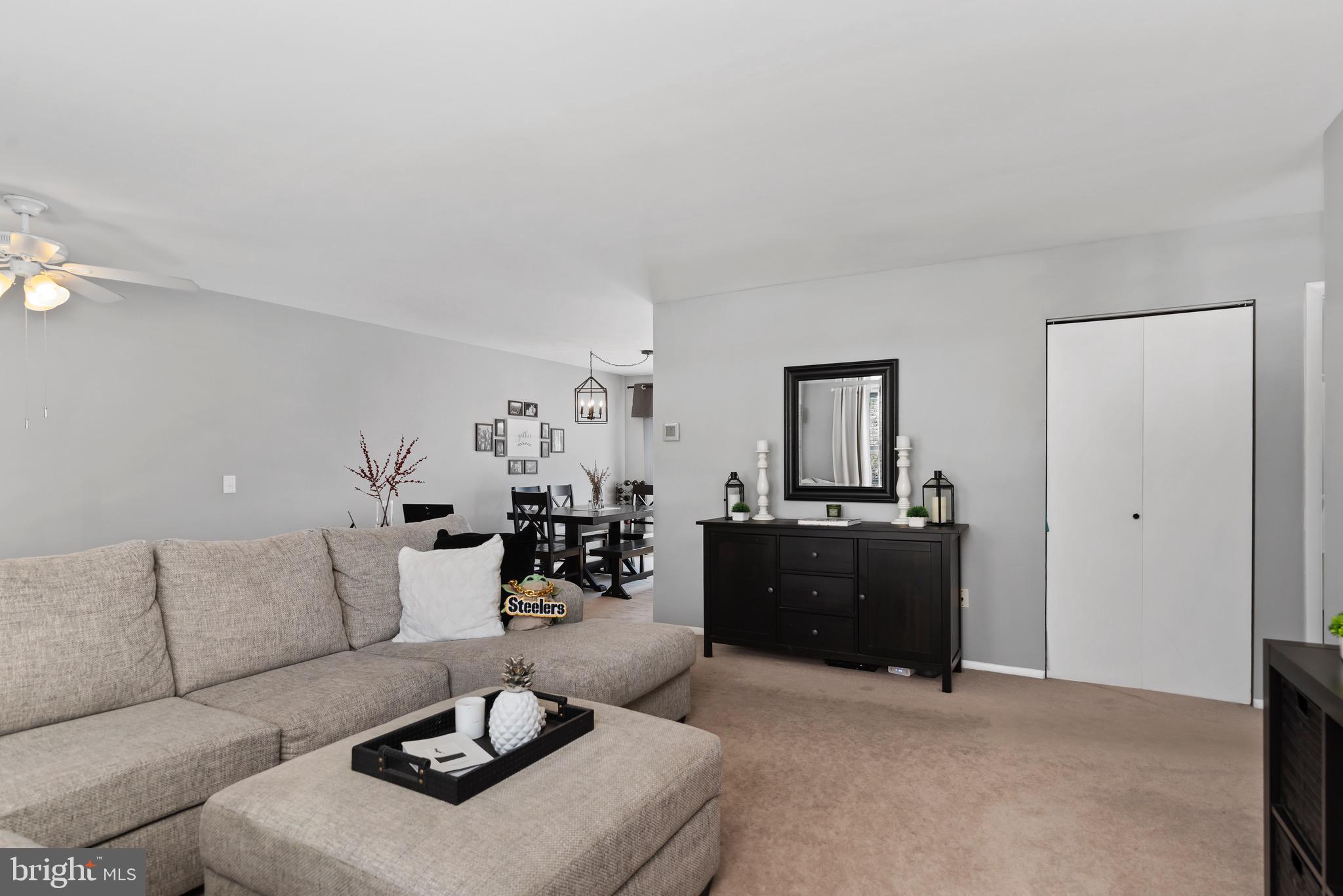 3 Briarwood Ct