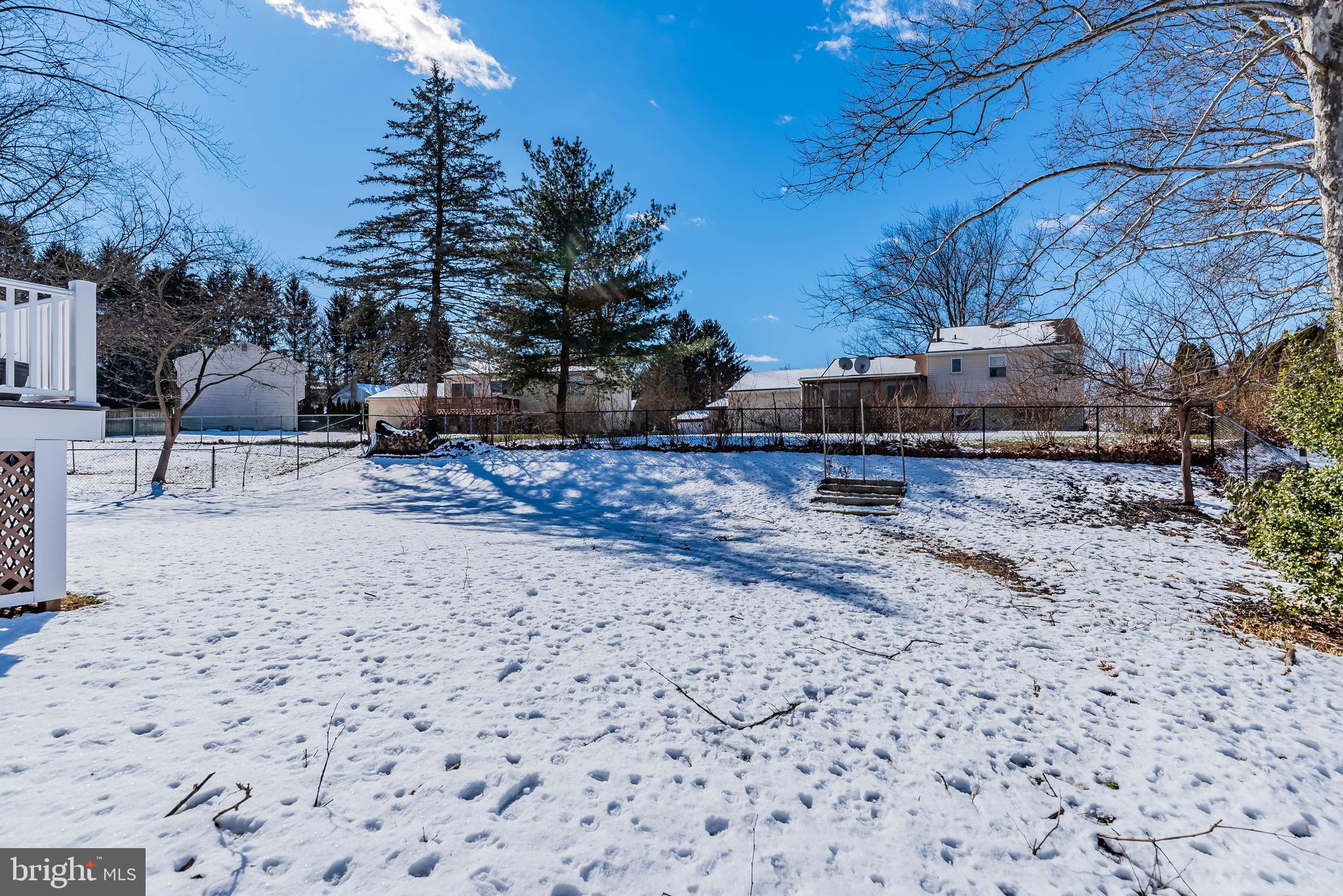 3 Briarwood Ct