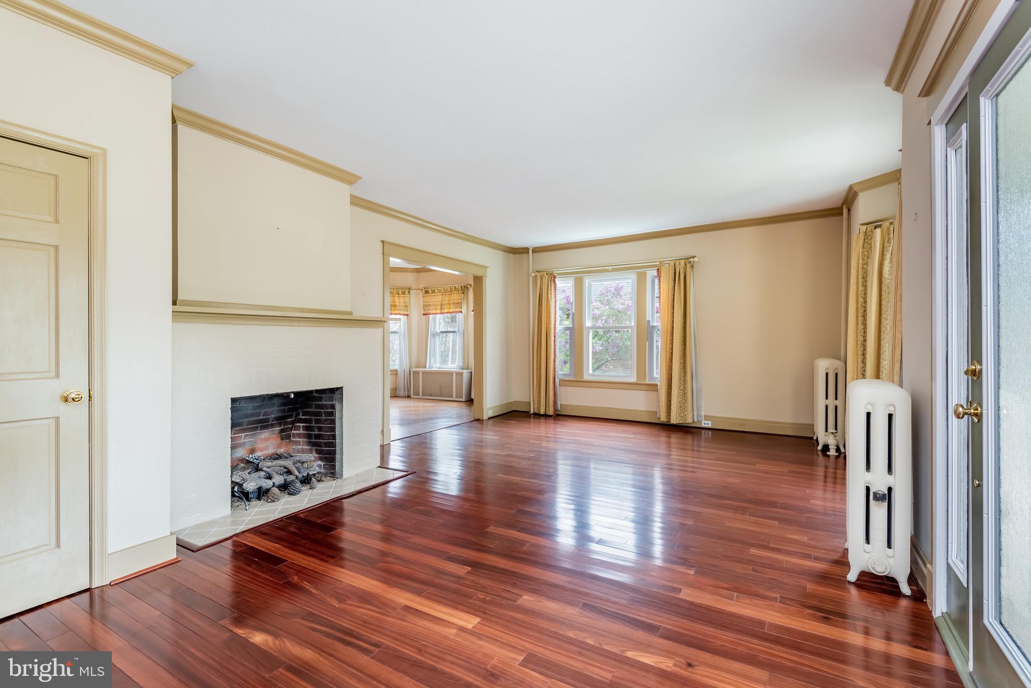 155 N 25th St