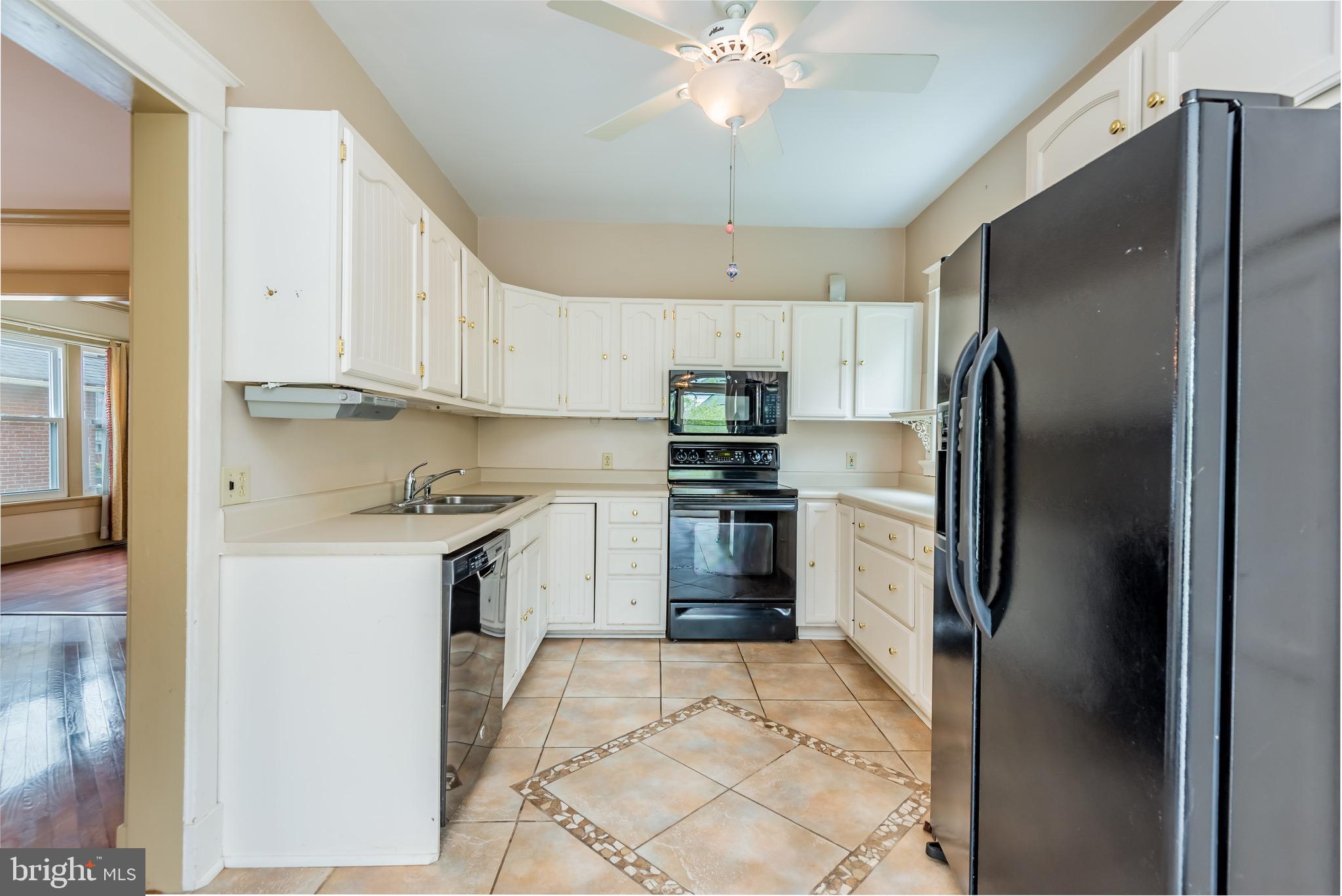155 N 25th St
