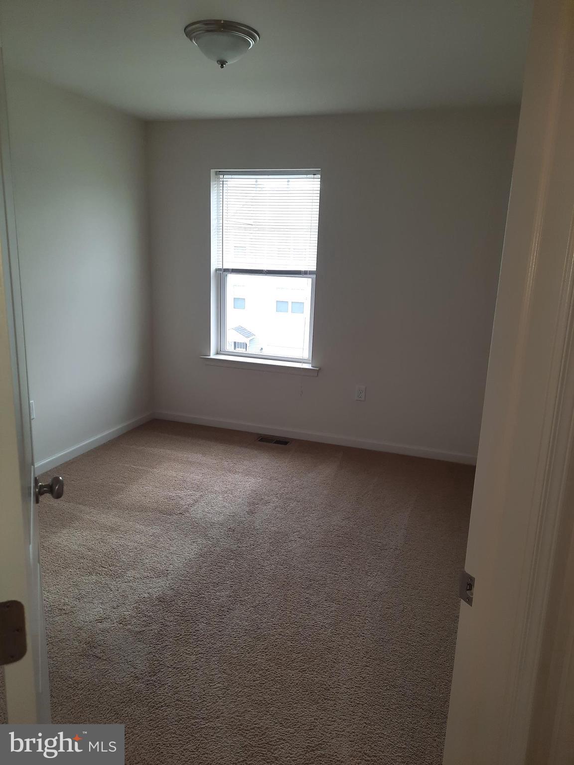 807 Admirals Quay Dr