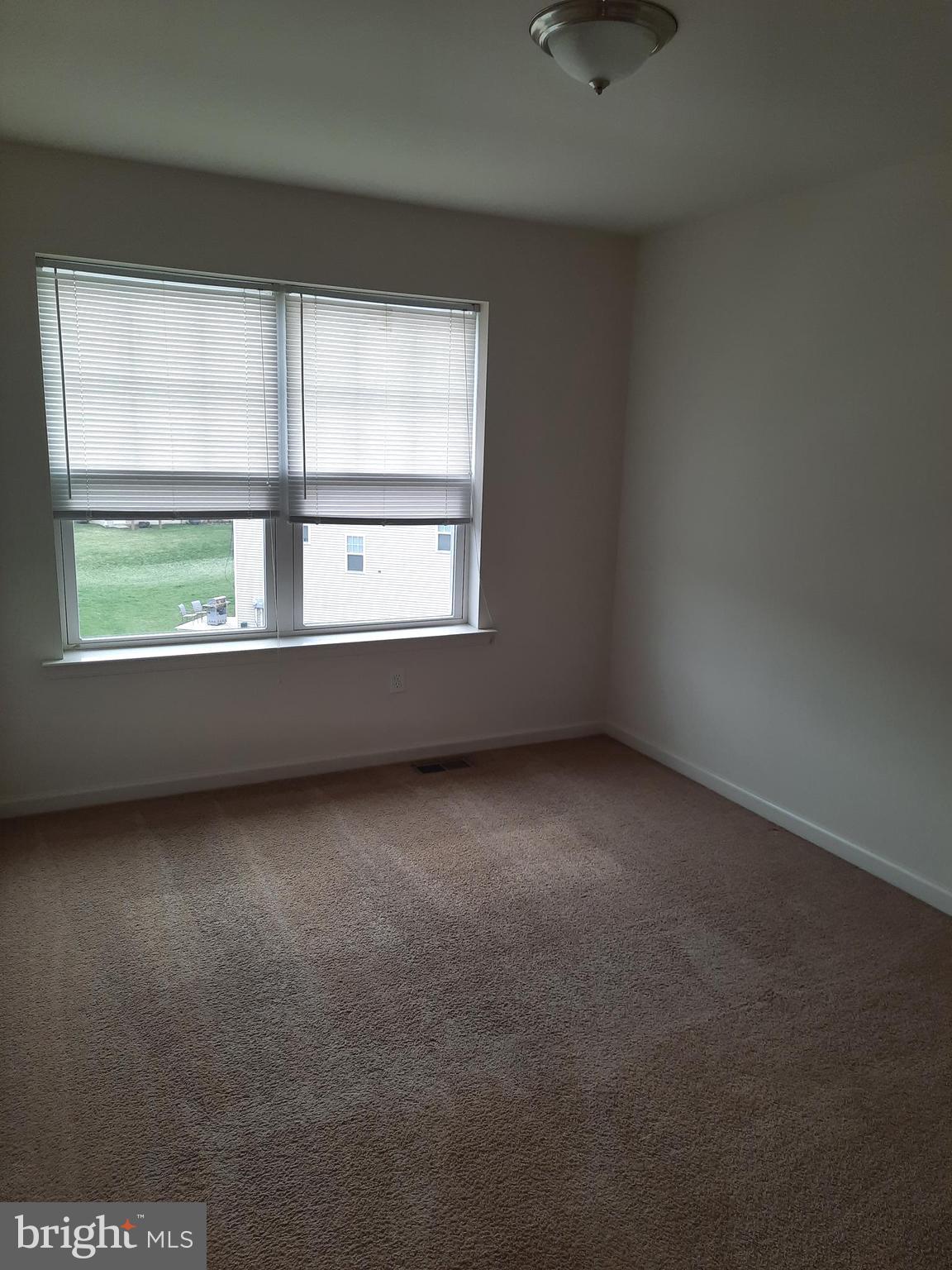 807 Admirals Quay Dr