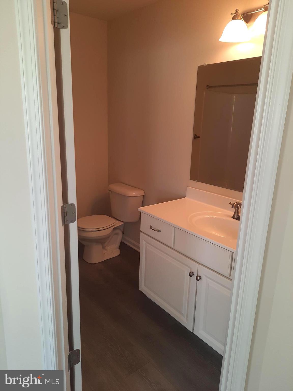 831 Schooner Ln