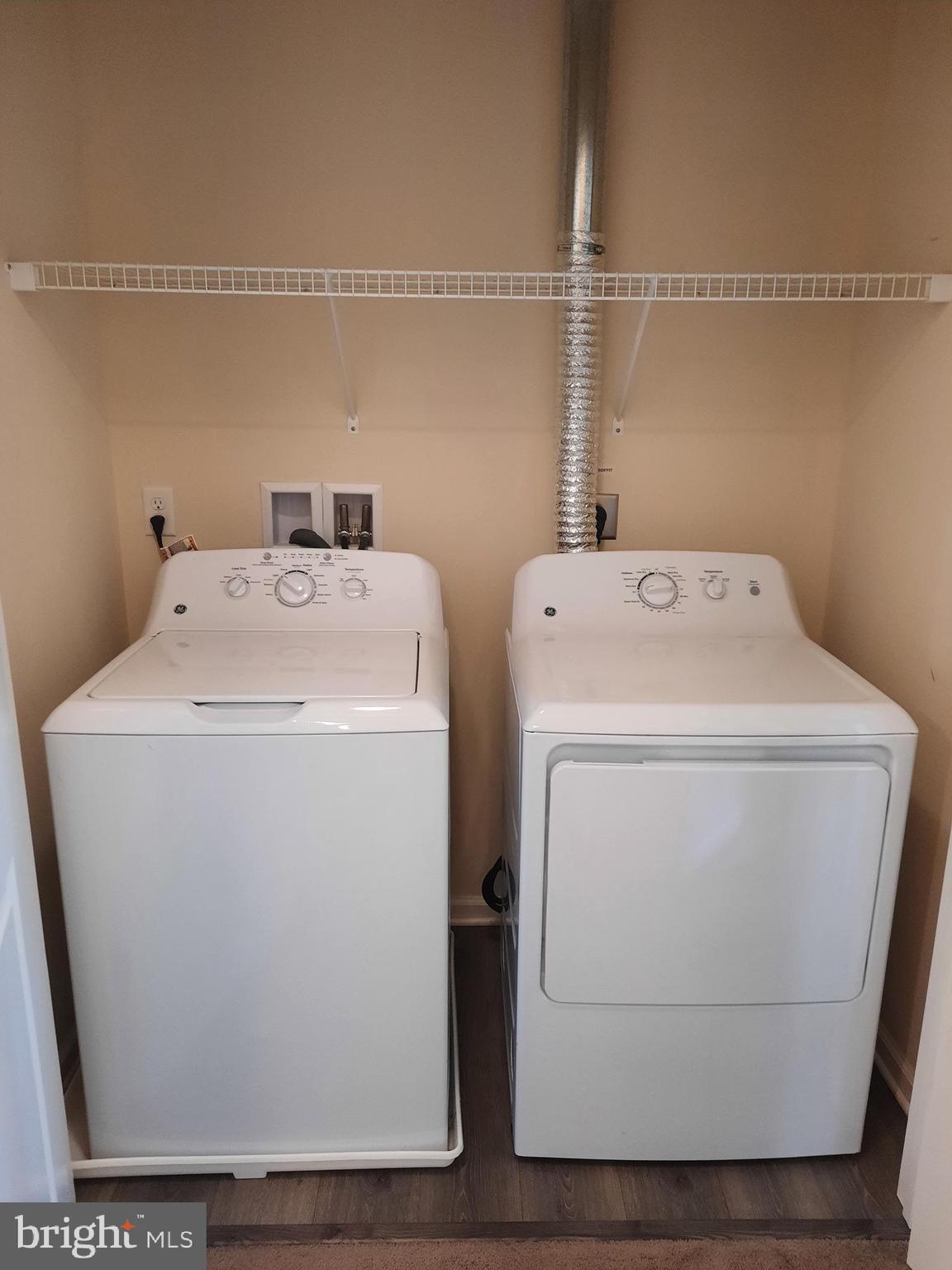 835 Admirals Quay Dr