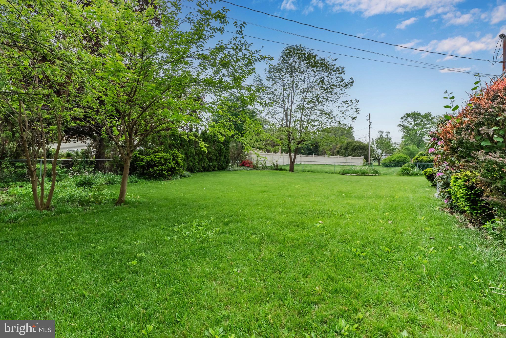 523 Joyce Rd