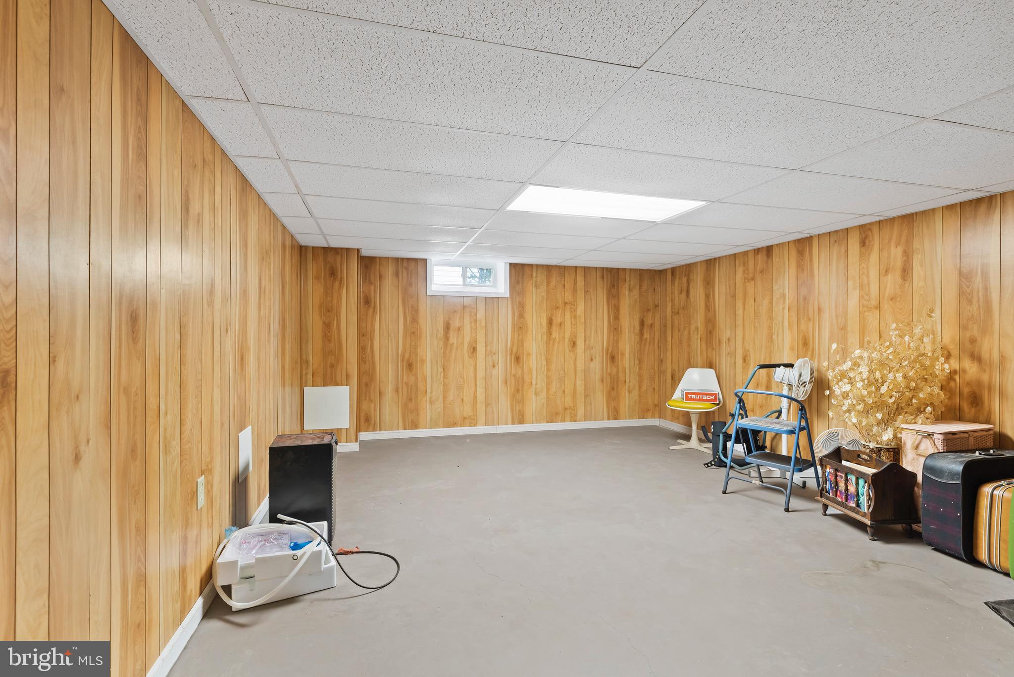 523 Joyce Rd