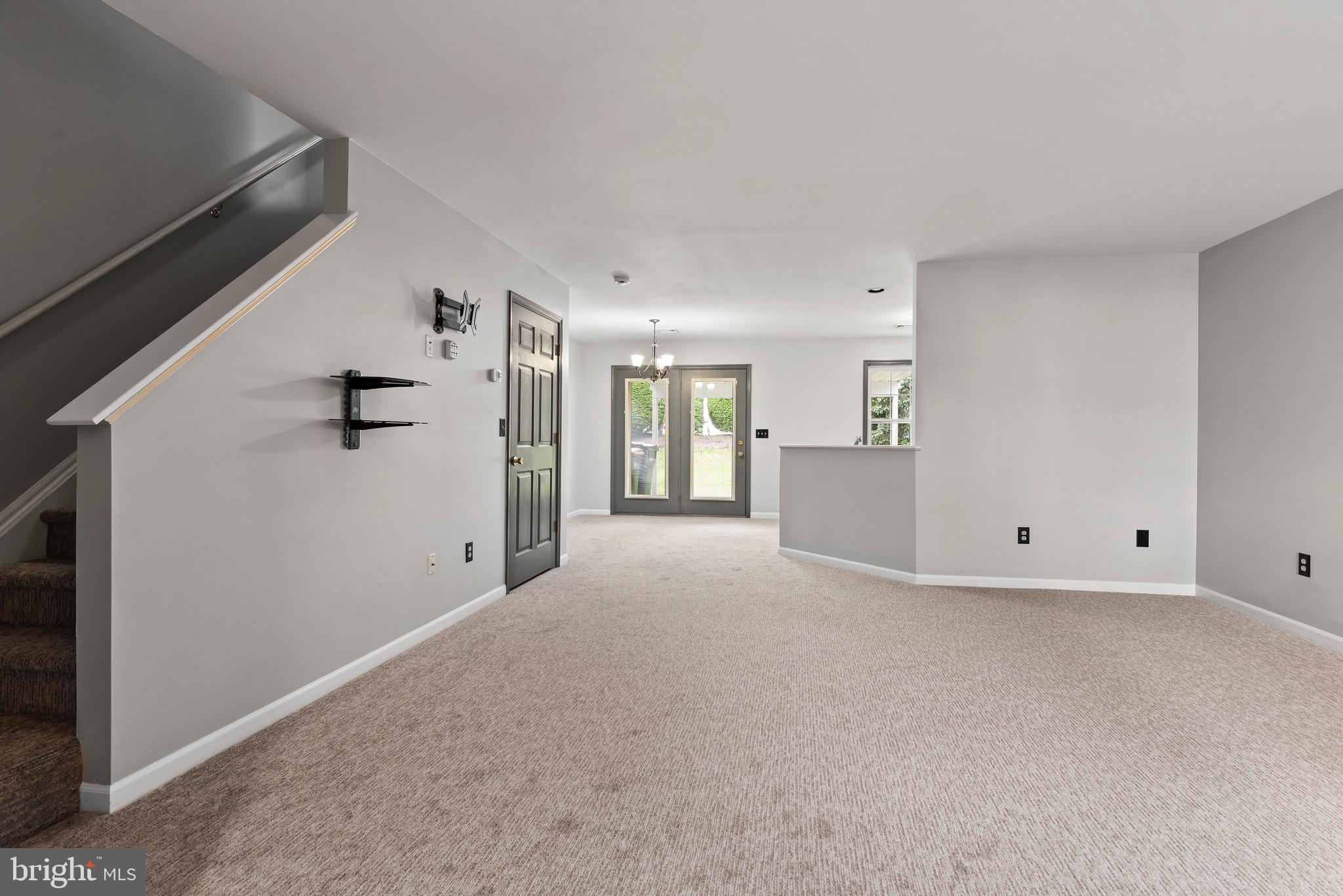 141 Heron Way