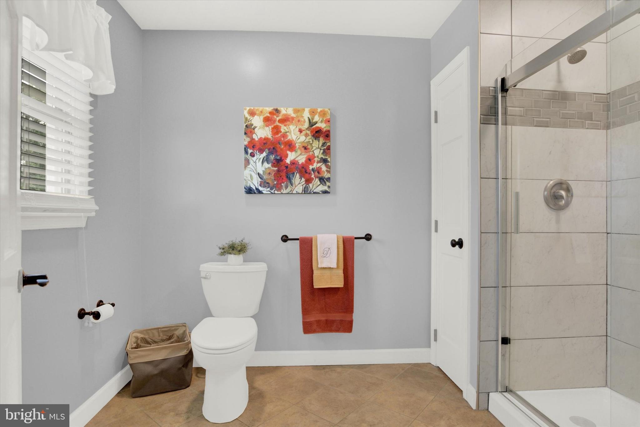 711 Carriage Ln