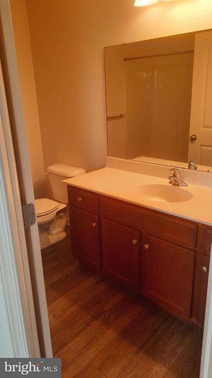 826 ADMIRALS QUAY DR