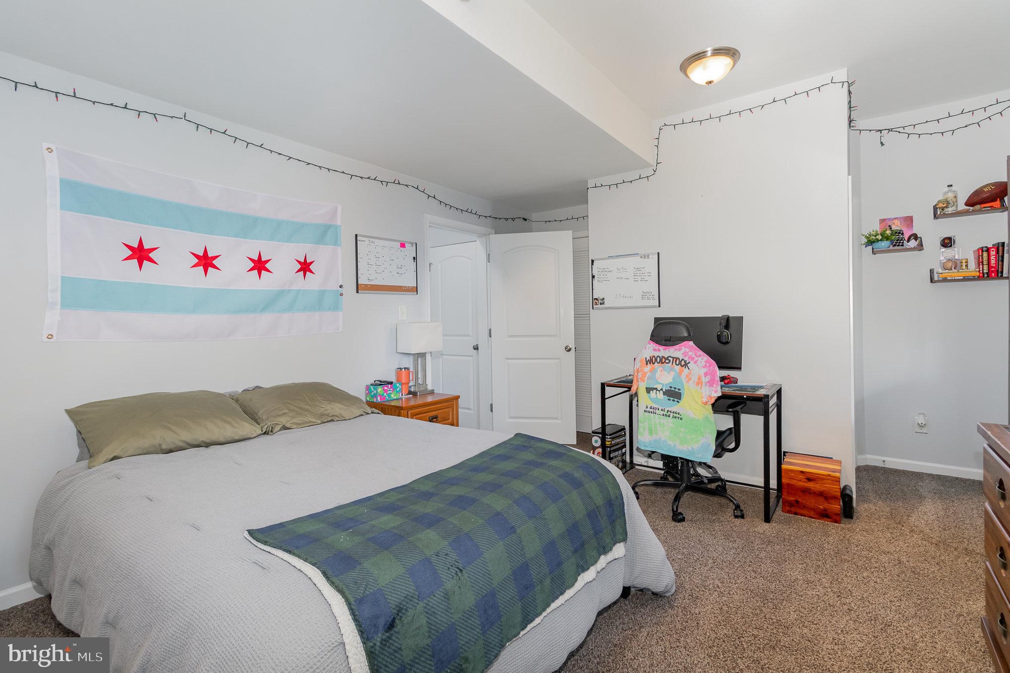 4 Vista Cir