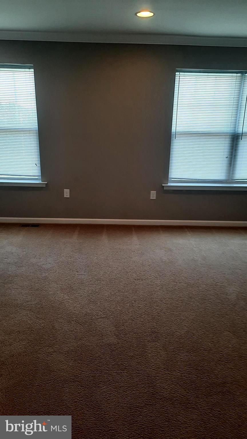 806 ADMIRALS QUAY DR