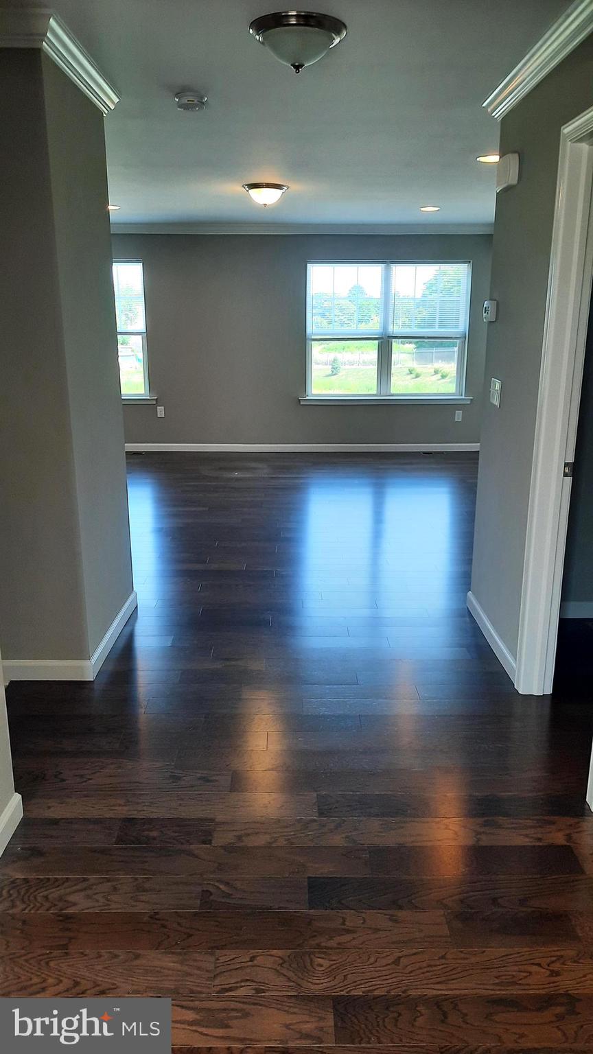 806 ADMIRALS QUAY DR