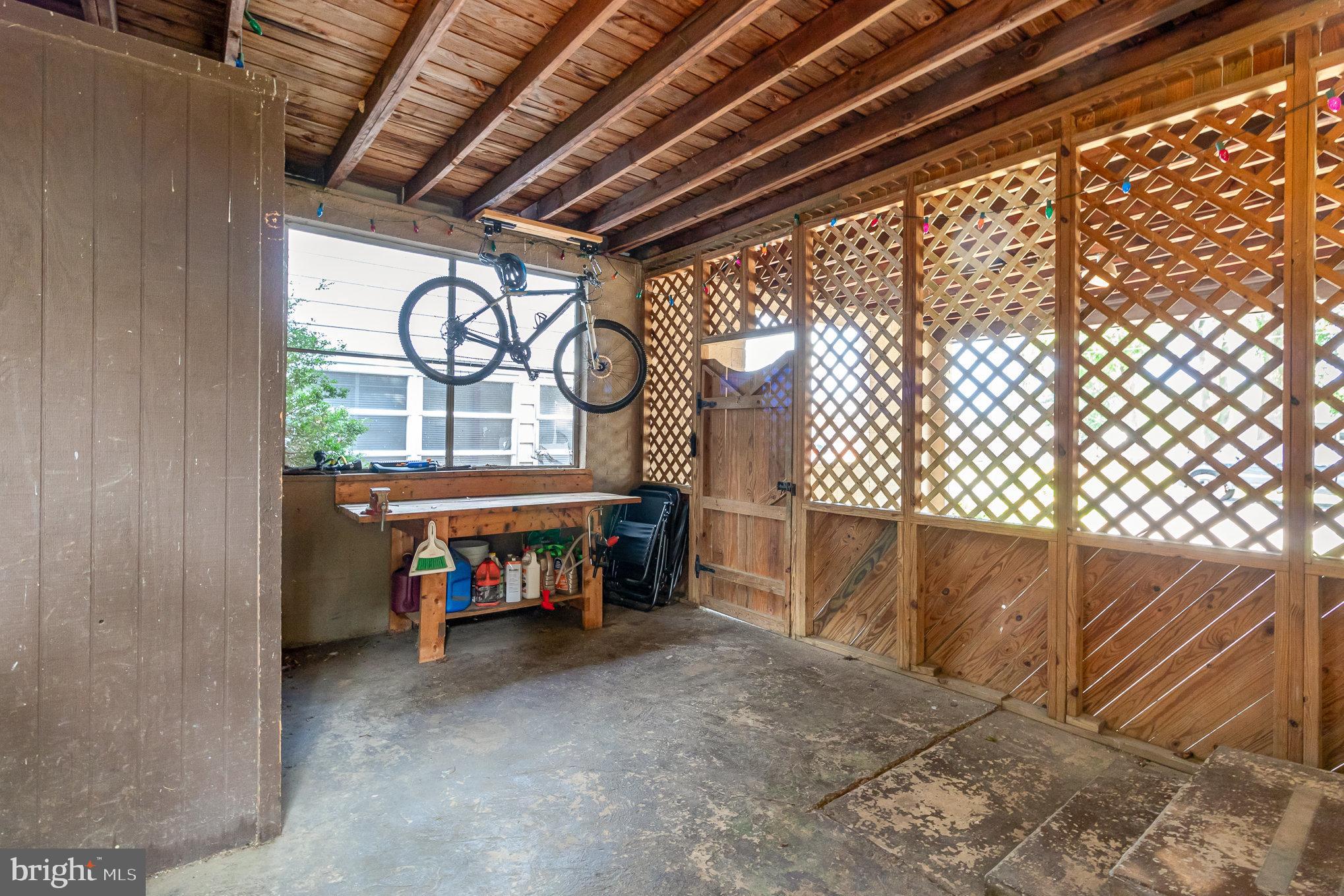 26 William Penn Dr