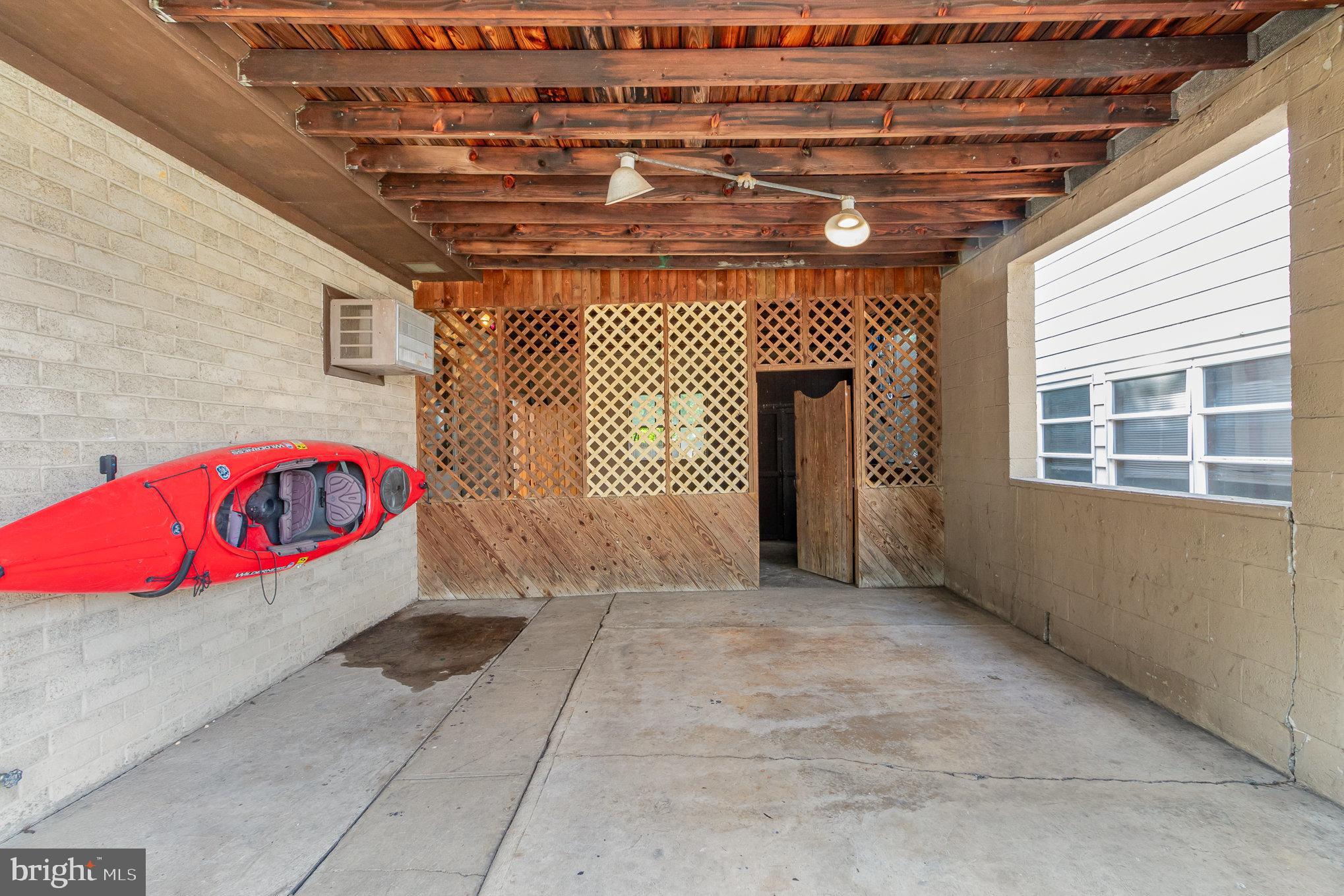 26 William Penn Dr