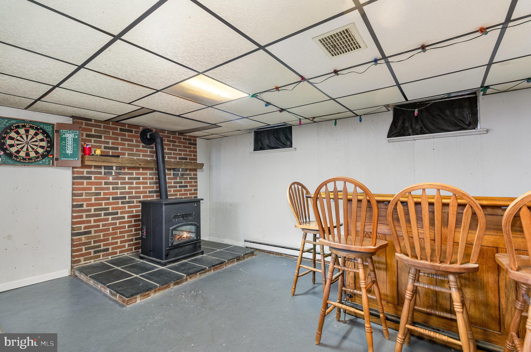 26 William Penn Dr