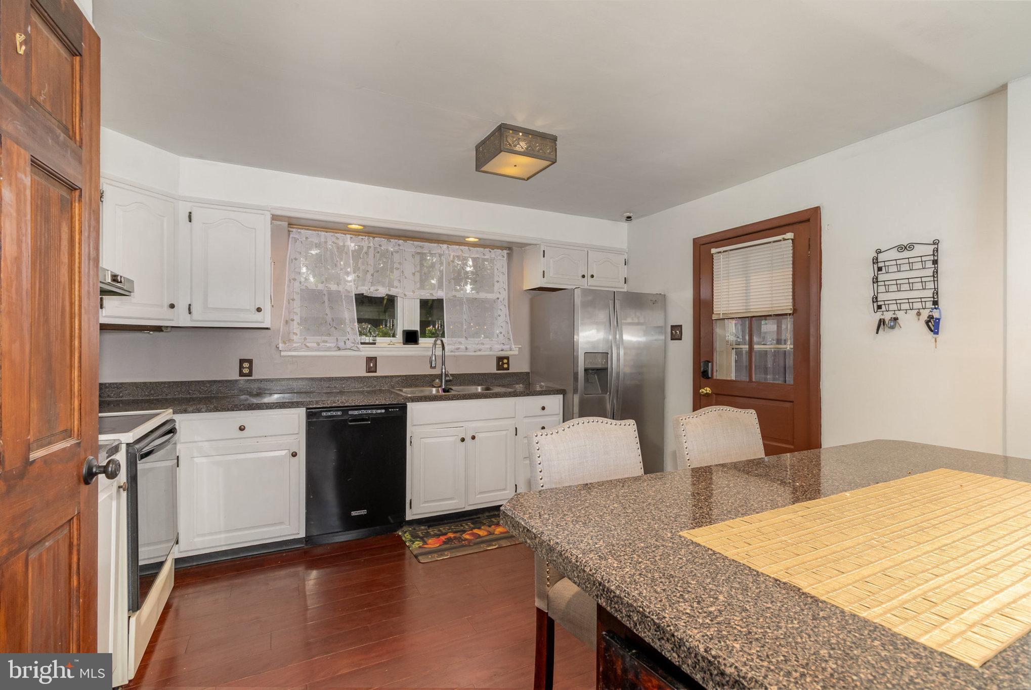 26 William Penn Dr