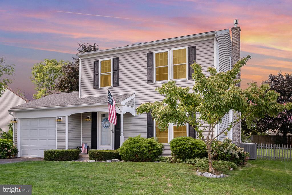24 Lilac Dr
