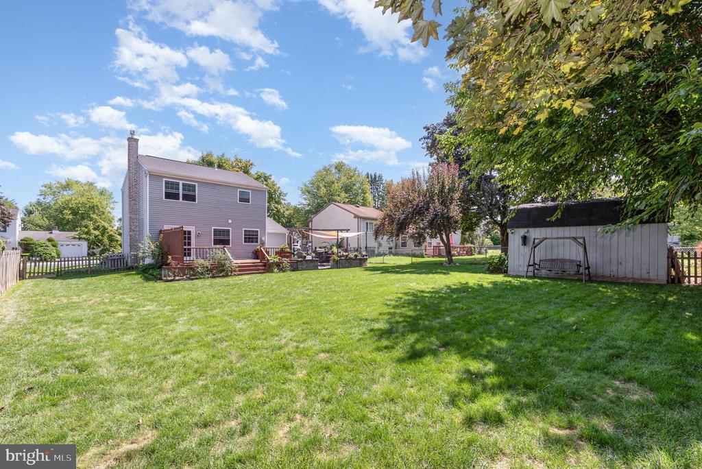 24 Lilac Dr