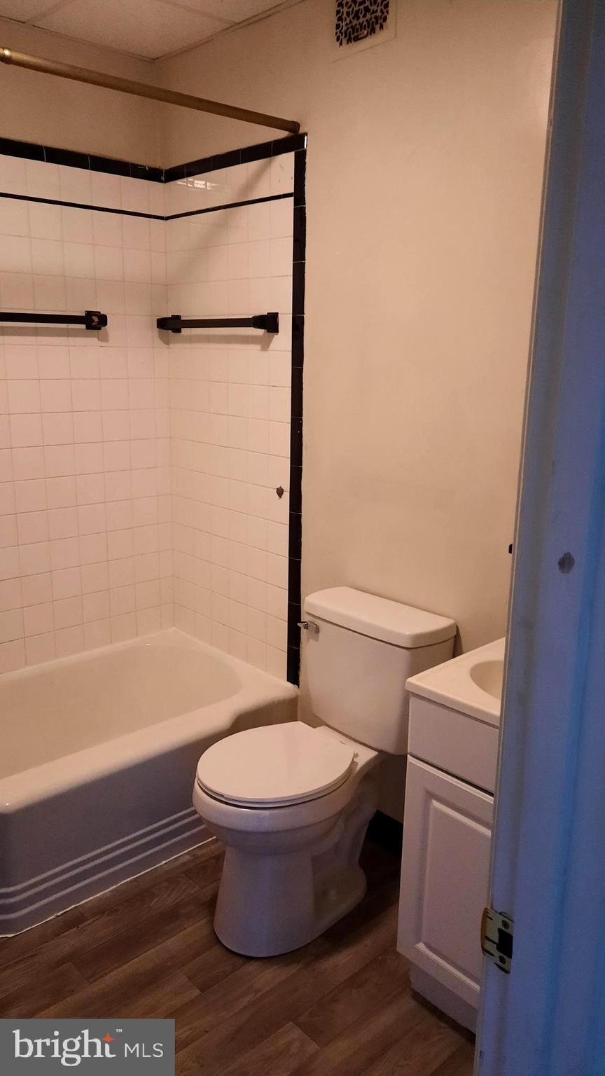 12 S FILBERT ST #B3
