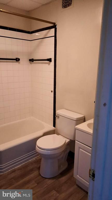 12 S FILBERT ST #B3