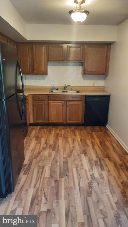 2712 LISBURN RD #304