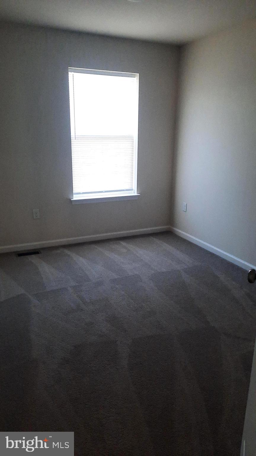 921 ADMIRALS QUAY DR