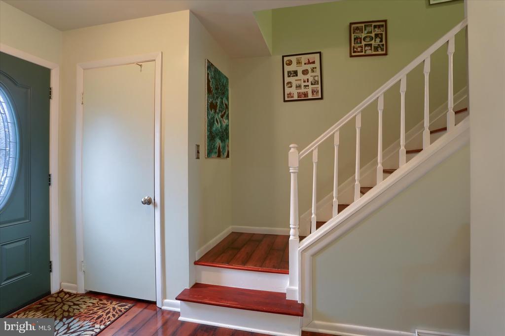 18 Drexel Pl