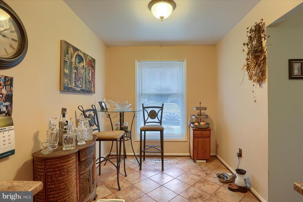 18 Drexel Pl