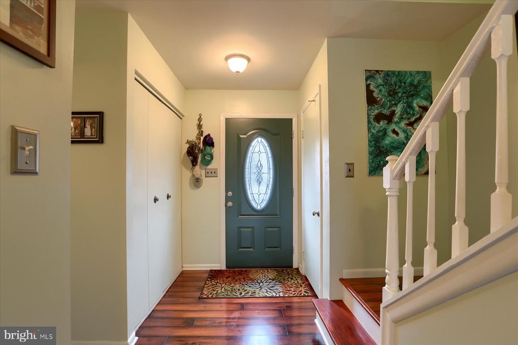 18 Drexel Pl