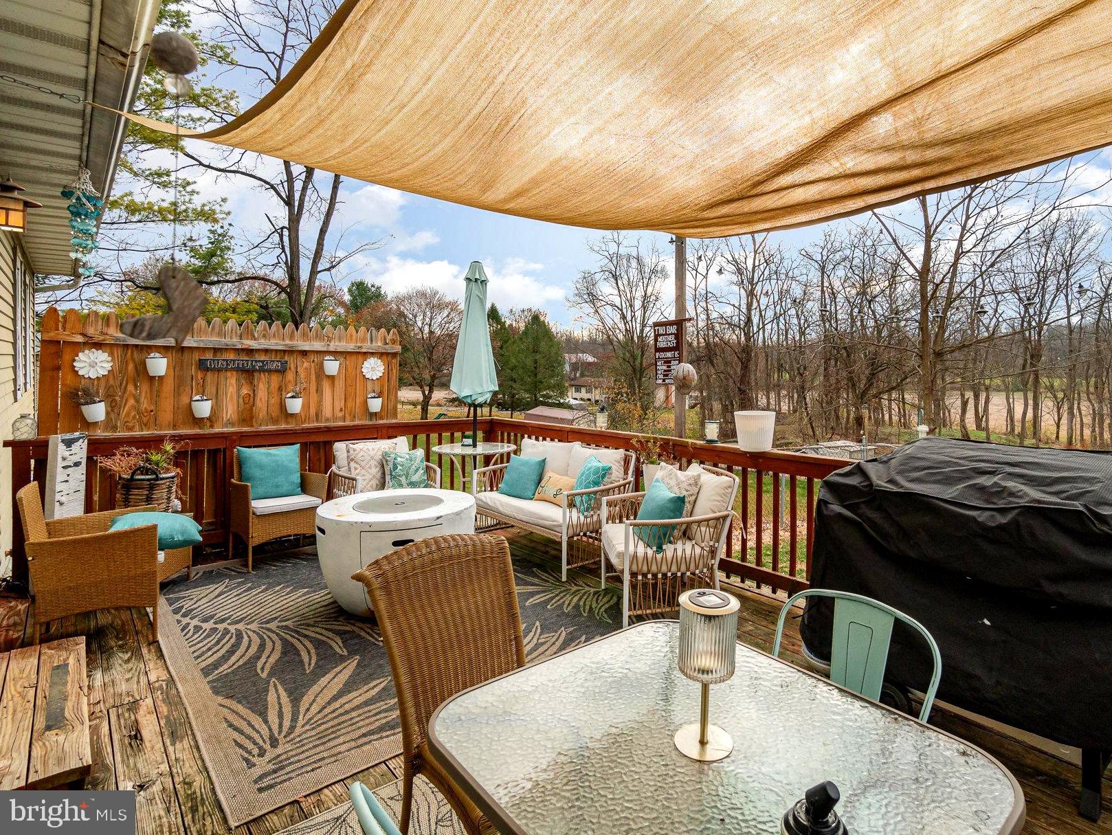 1349 W Trindle Rd
