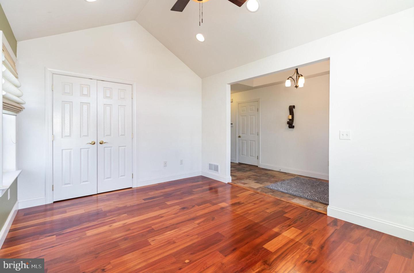 2293 Mill Rd