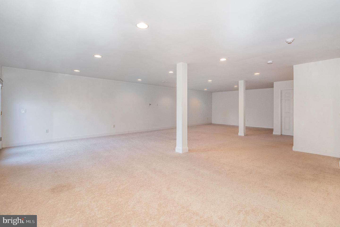 2293 Mill Rd