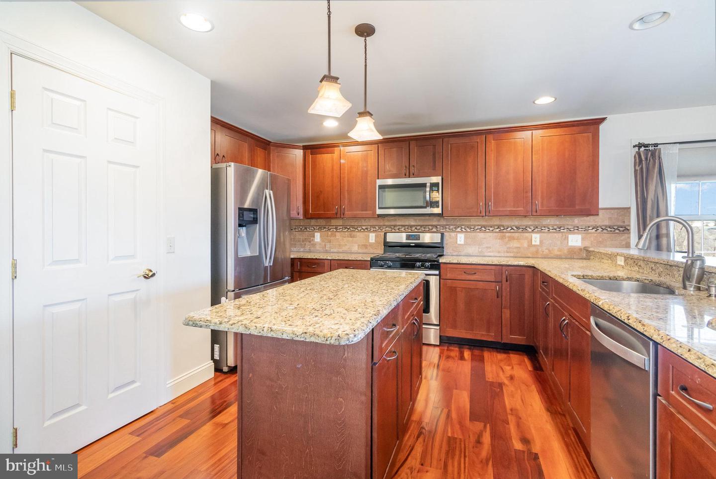 2293 Mill Rd