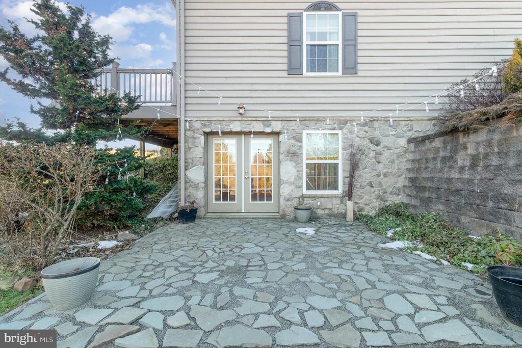2293 Mill Rd
