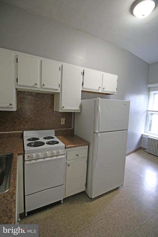 12 S FILBERT ST #C1