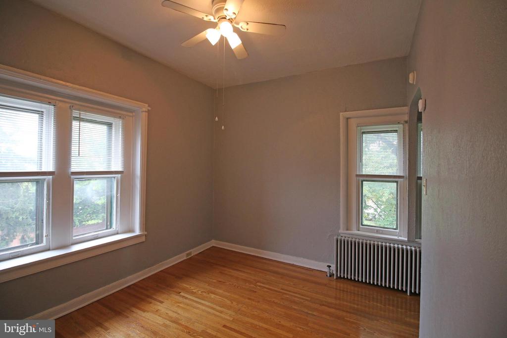 12 S FILBERT ST #C1