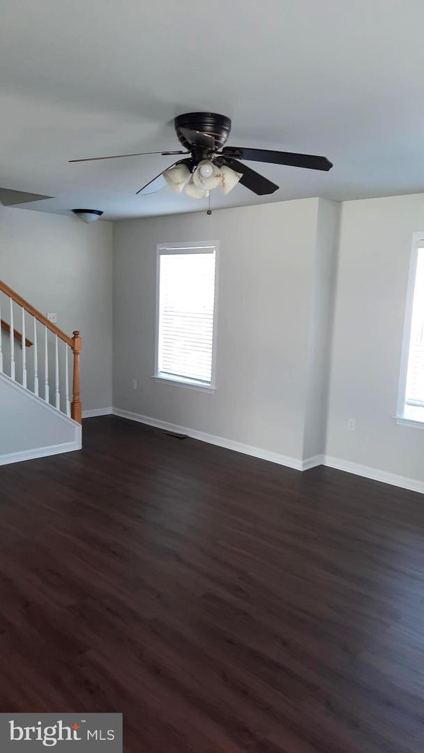 431 EISENHOWER DR