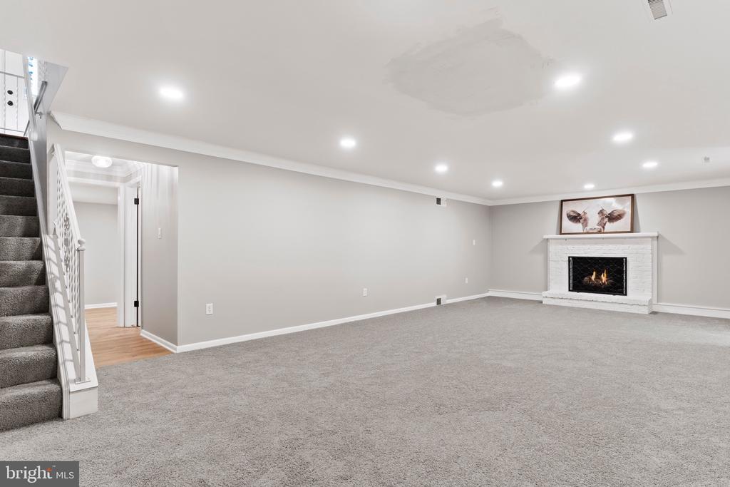 107 Parkview Rd