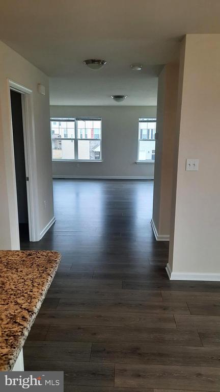 901 ADMIRALS QUAY DR