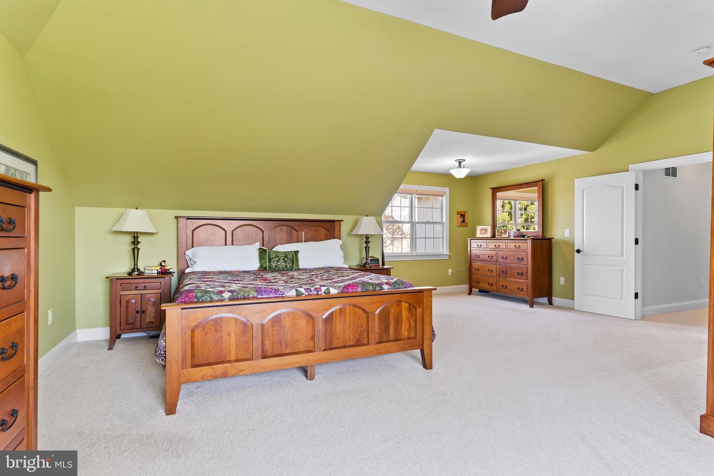 211 Shirley Ln