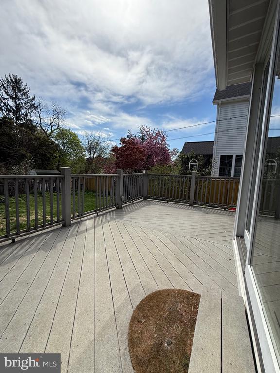 155 N 25TH ST