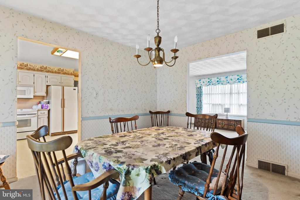 4411 Royal Oak Rd