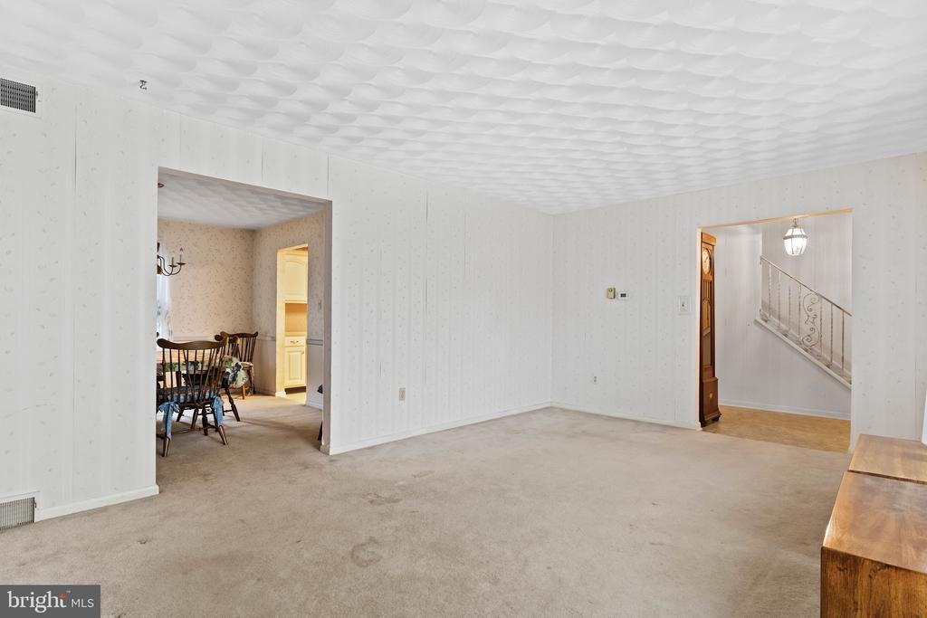 4411 Royal Oak Rd